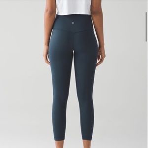 Lululemon Aligns